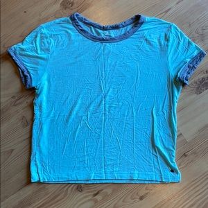 American Eagle Fitted Cropped Tee